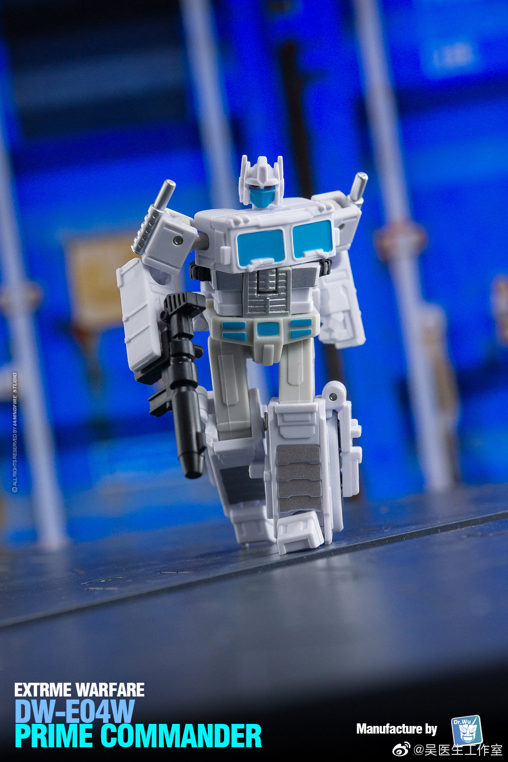 4th Party Masterpiece MP-44 Optimus Prime Version 3.0 Silver
